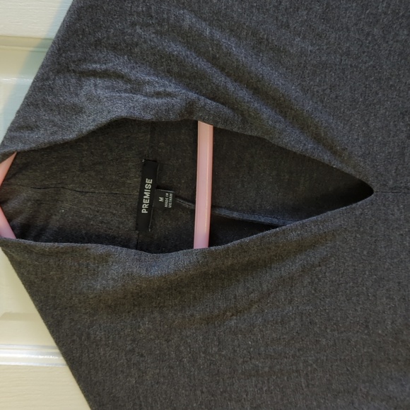 High low woman's shirt - Picture 2 of 10